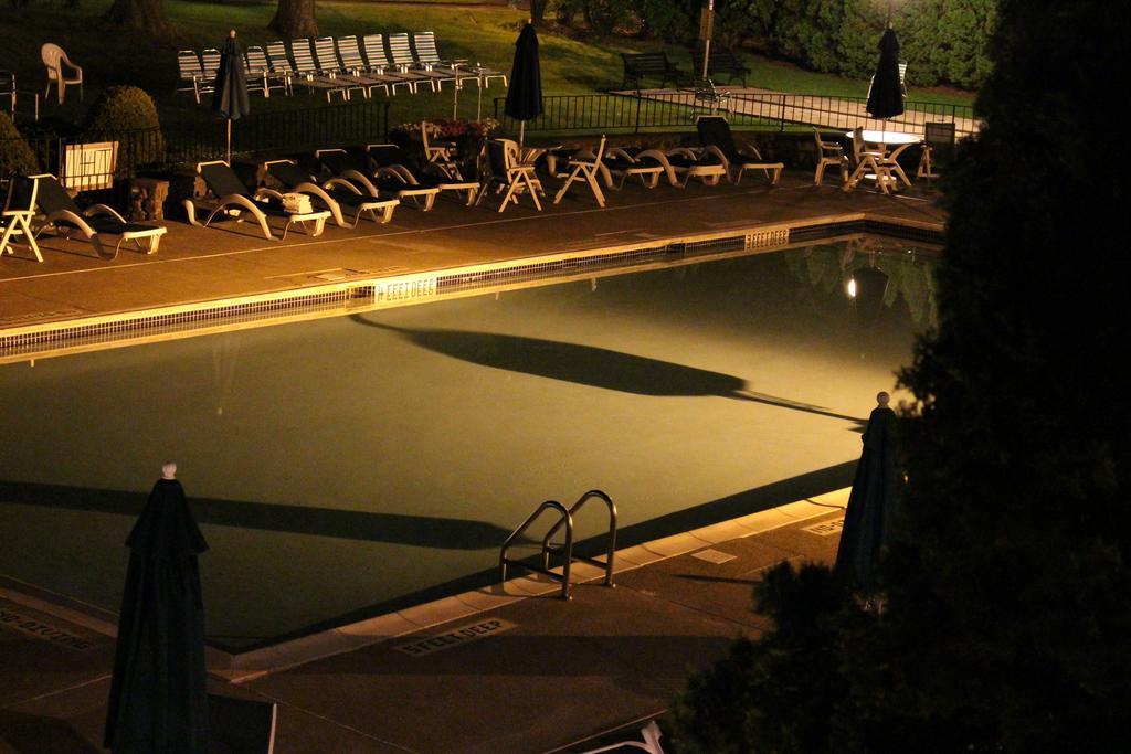The Thompson House Hotel Уиндъм Екстериор снимка